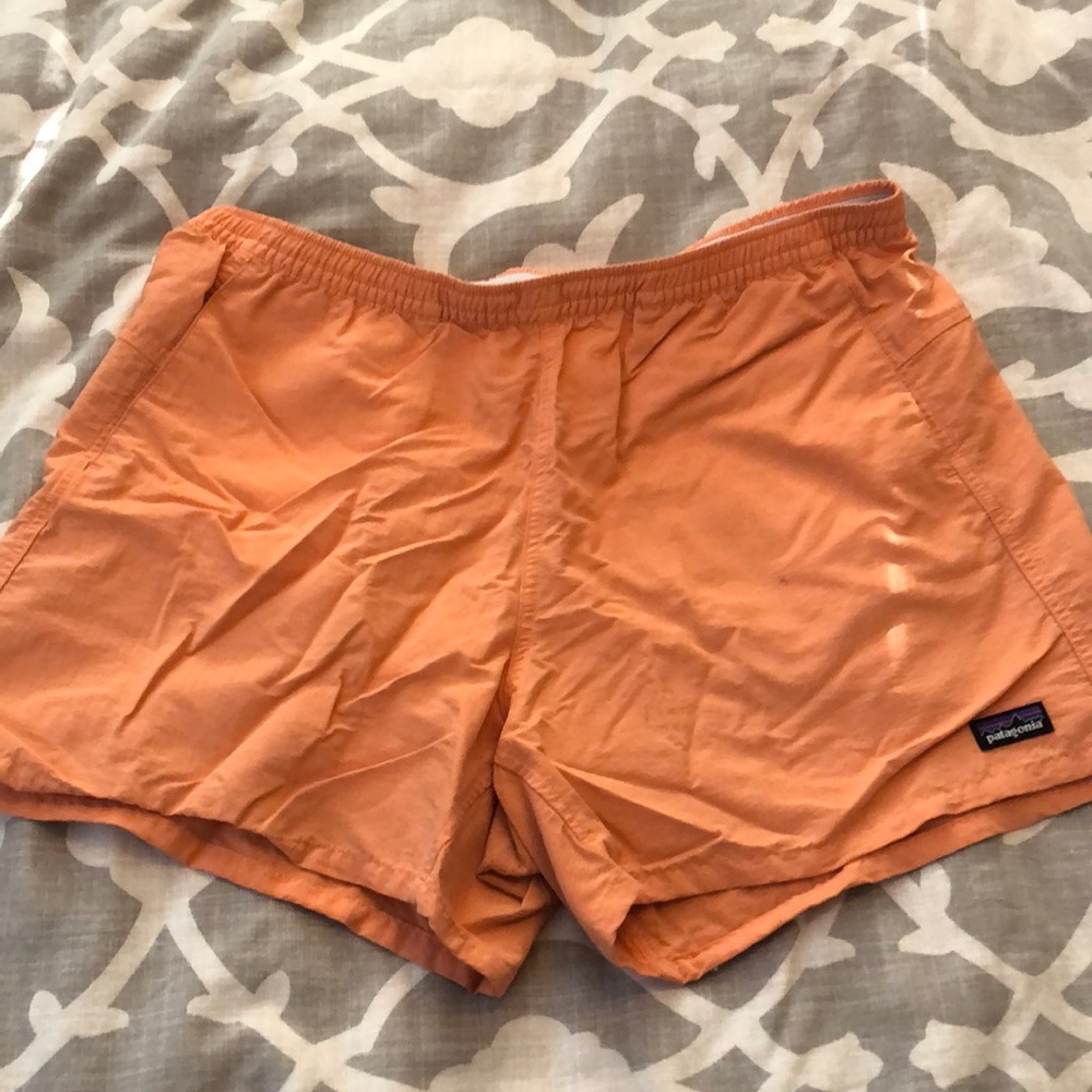 Patagonia baggies 5”